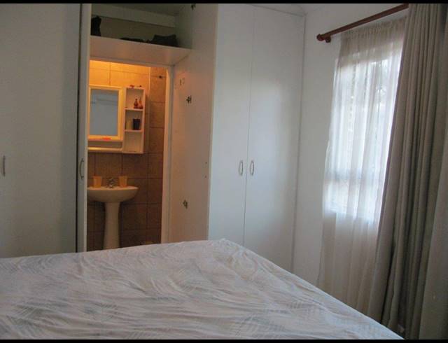 3 BEDROOM HOUSE FOR SALE IN SEA VIEW